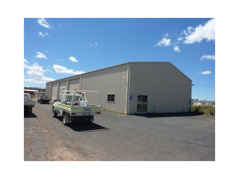 ” BRISSETT STREET”, Inverell NSW 2360