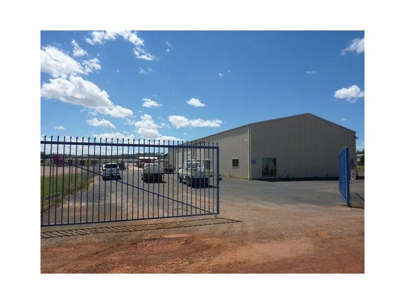 ” BRISSETT STREET”, Inverell NSW 2360