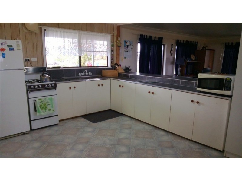 2161 Nullamanna Road “WATTA VIEW”, Inverell NSW 2360