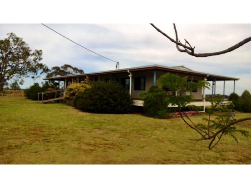 2161 Nullamanna Road “WATTA VIEW”, Inverell NSW 2360