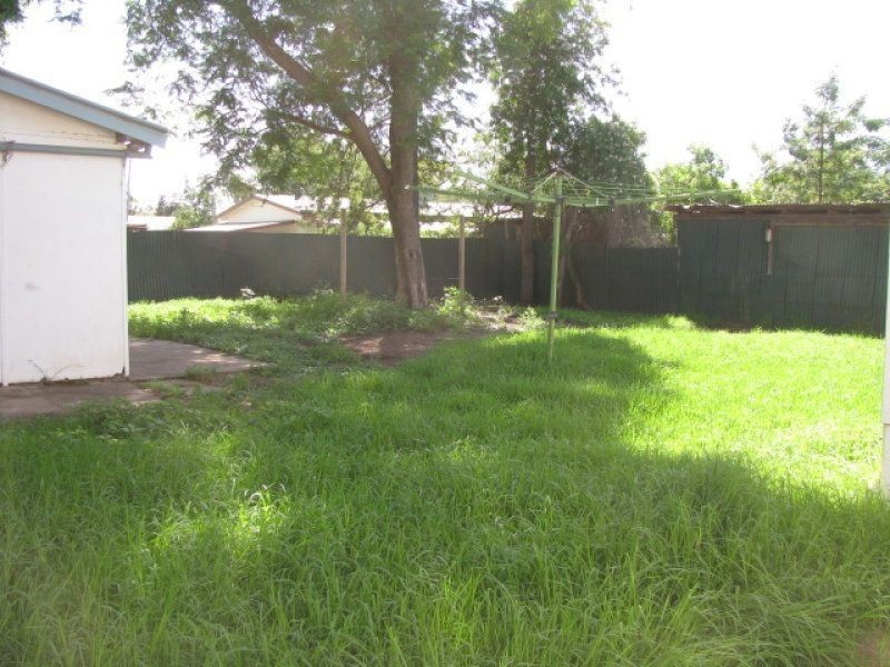 84 CHESTER STREET, Warren NSW 2824