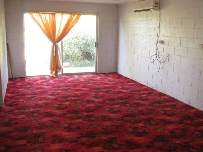 84 CHESTER STREET, Warren NSW 2824