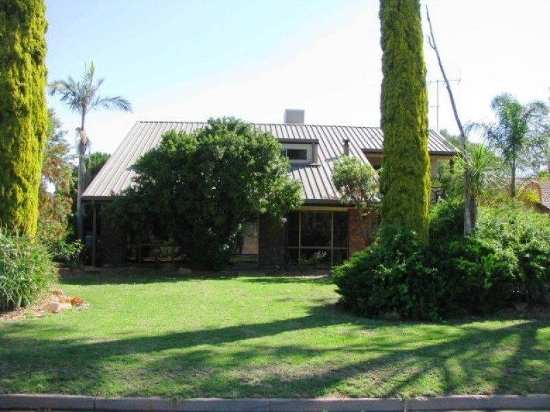 5 HUME STREET, Warren NSW 2824