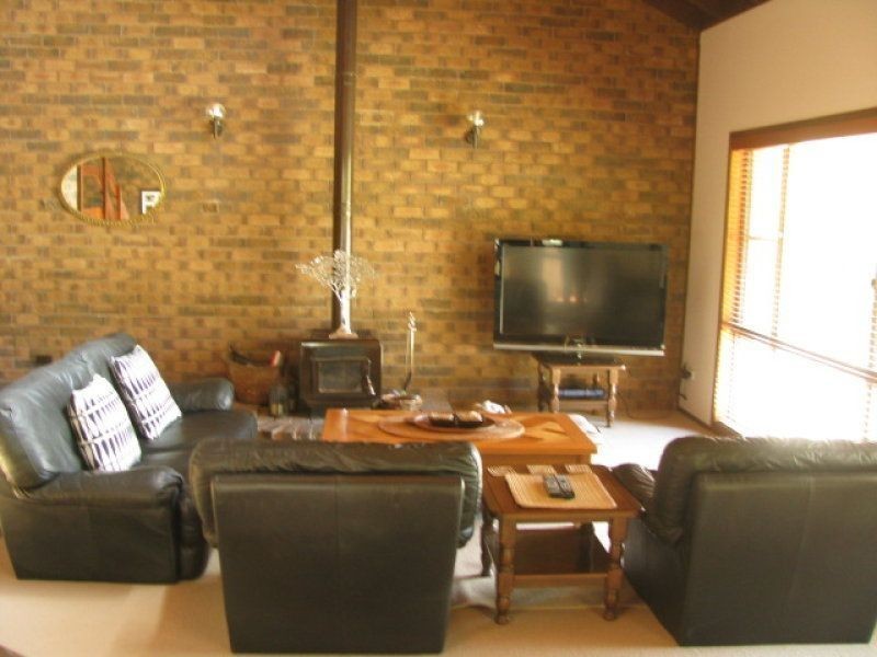 5 HUME STREET, Warren NSW 2824