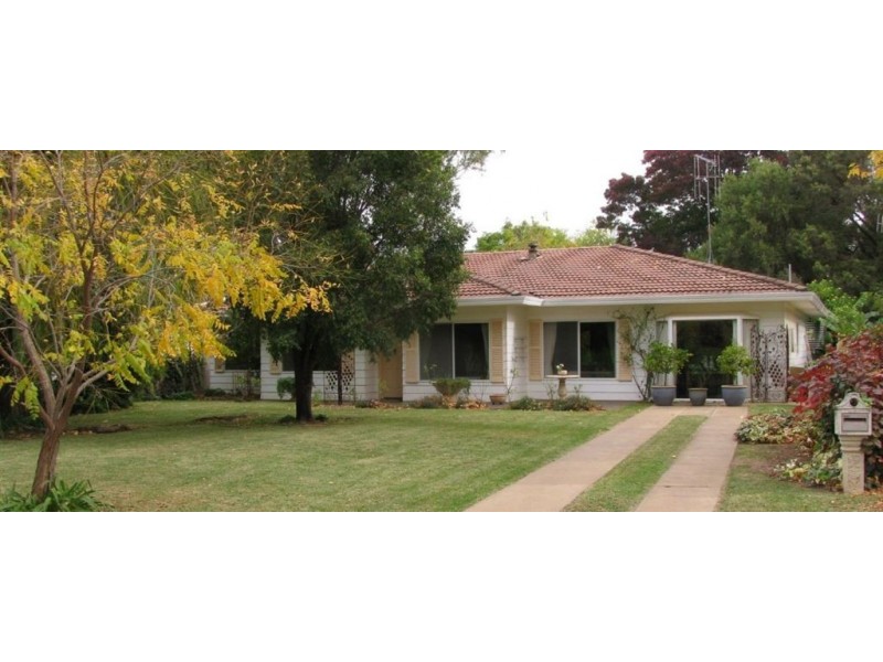 3 Macquarie Drive, Warren NSW 2824