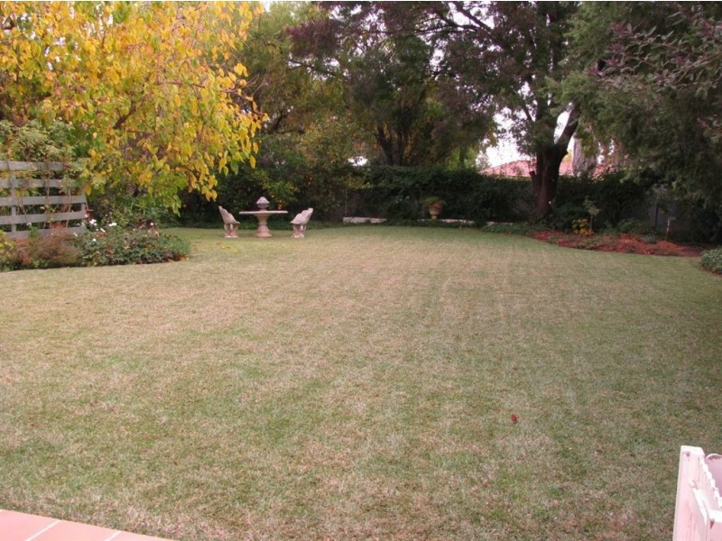 3 Macquarie Drive, Warren NSW 2824