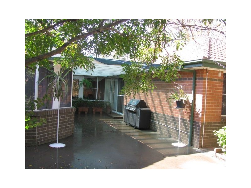 8 Brennan Place, Warren NSW 2824