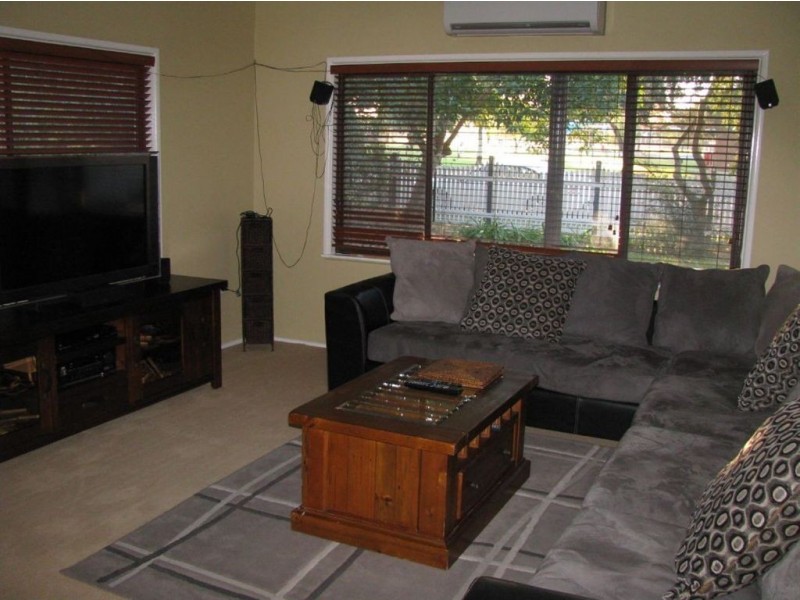 10 Stafford St, Warren NSW 2824