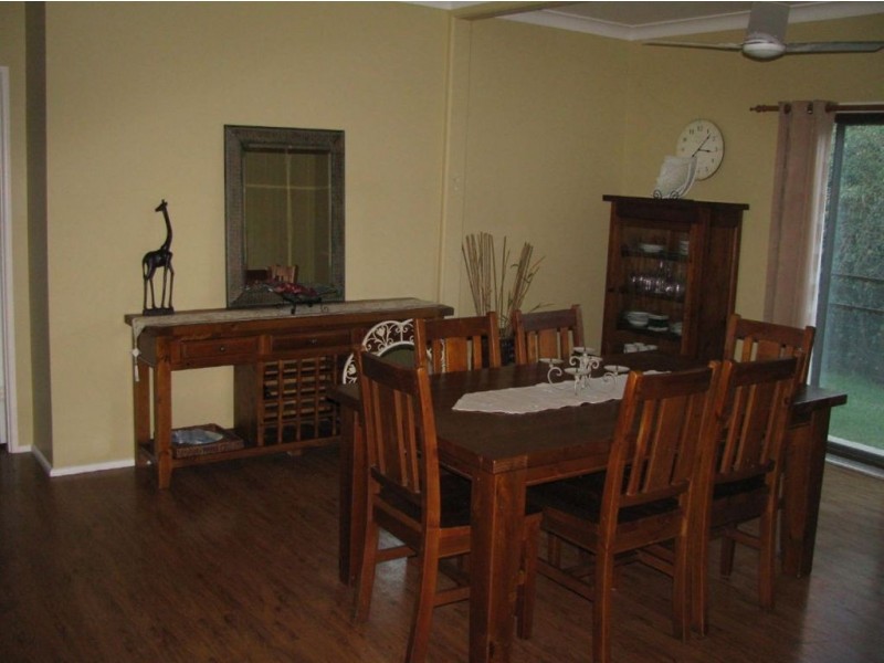 10 Stafford St, Warren NSW 2824