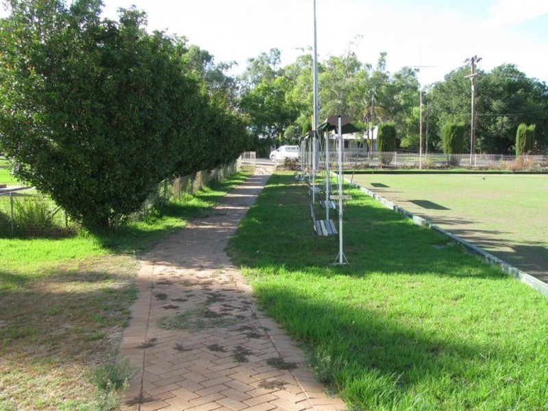 5 Burton St, Warren NSW 2824