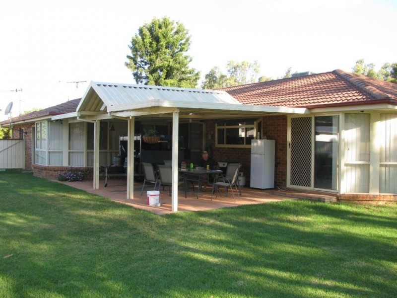 1 Mageibra Place, Warren NSW 2824