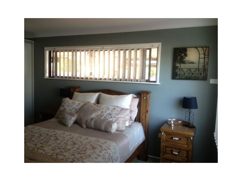 16 Zora St, Warren NSW 2824