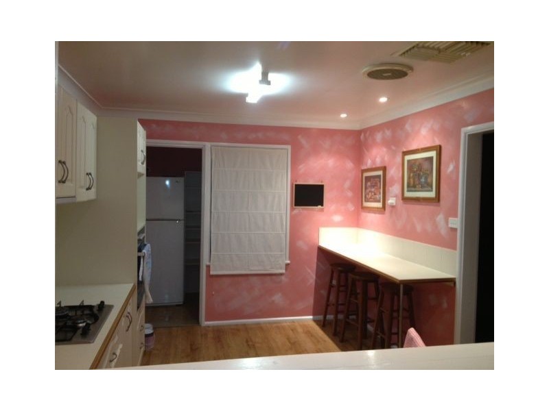 16 Zora St, Warren NSW 2824