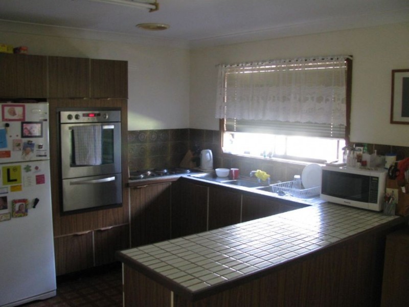 45 Garden Ave, Warren NSW 2824