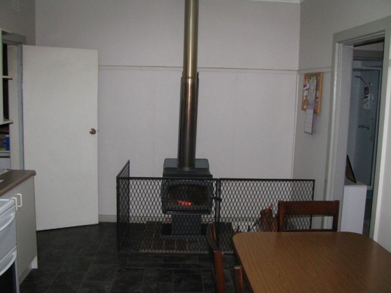 9 Milson St, Warren NSW 2824