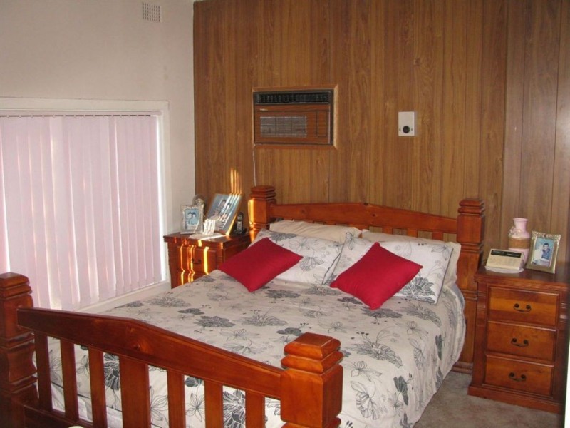 9 Milson St, Warren NSW 2824