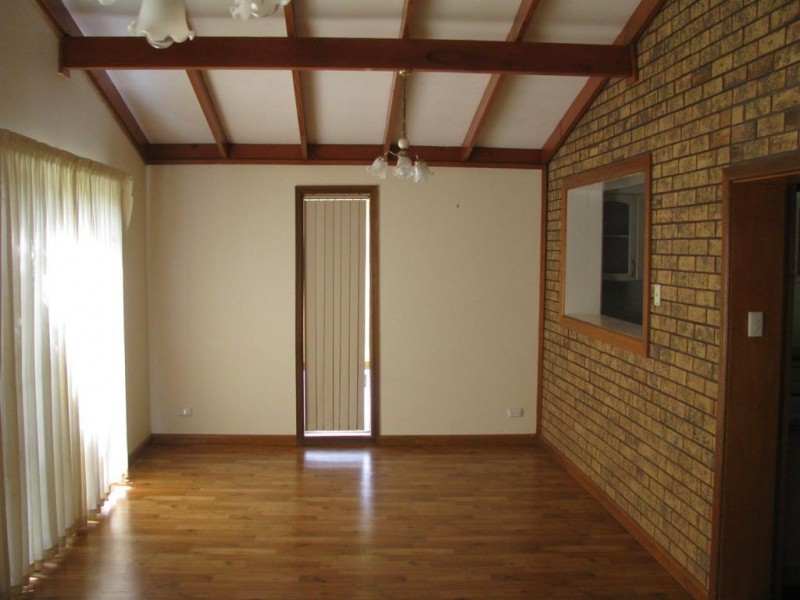 22 Boston St, Warren NSW 2824