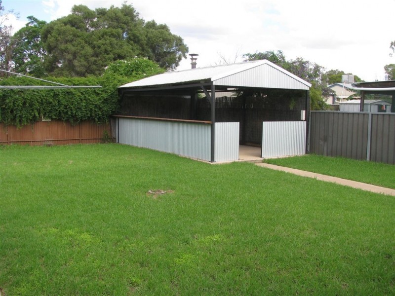 22 Boston St, Warren NSW 2824