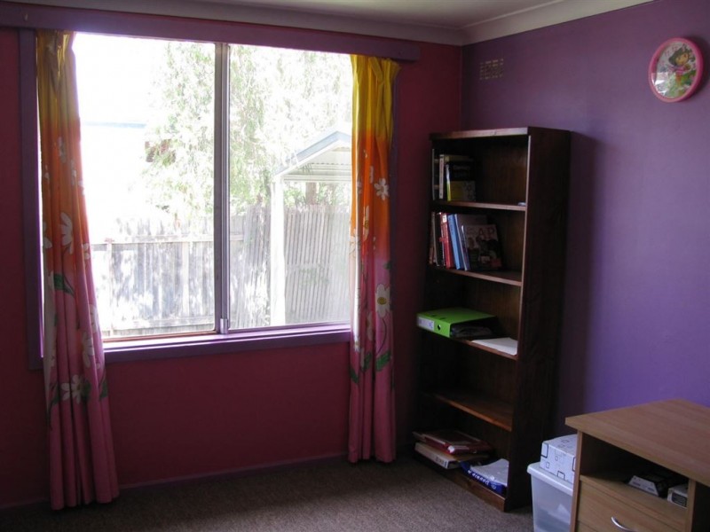 3 Boss Ave, Warren NSW 2824