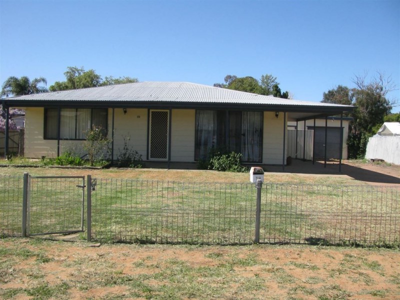 18 Readford St, Warren NSW 2824