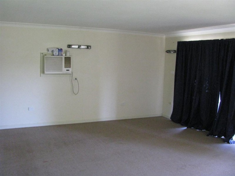 18 Readford St, Warren NSW 2824