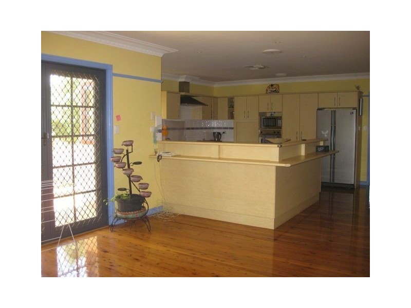 39 Bathurst Street, Cobar NSW 2835