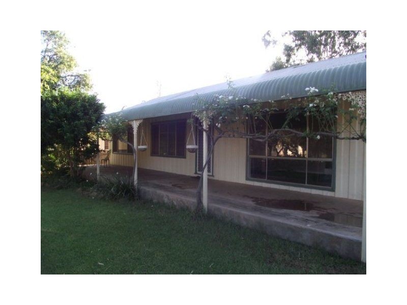 7 Booroomugga Street, Cobar NSW 2835
