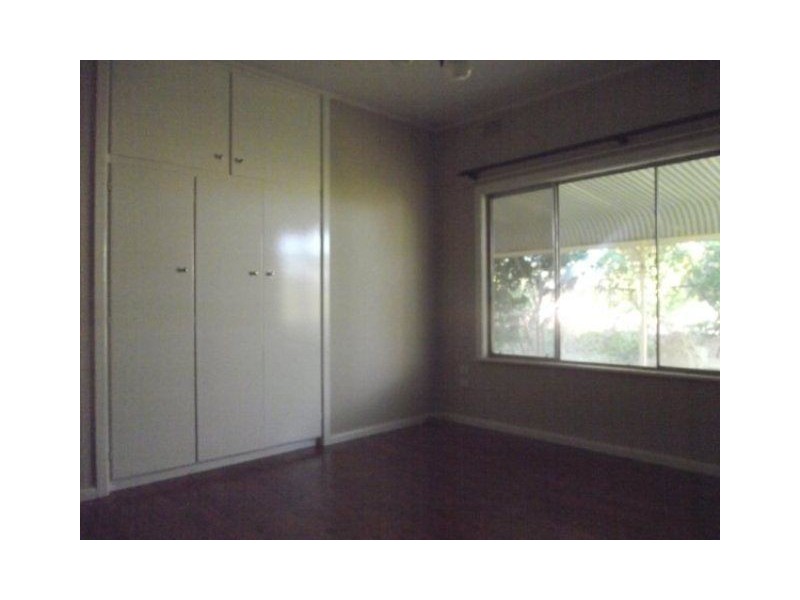 7 Booroomugga Street, Cobar NSW 2835
