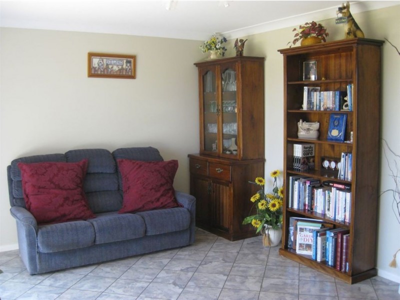 9 Echidna Avenue, Cobar NSW 2835