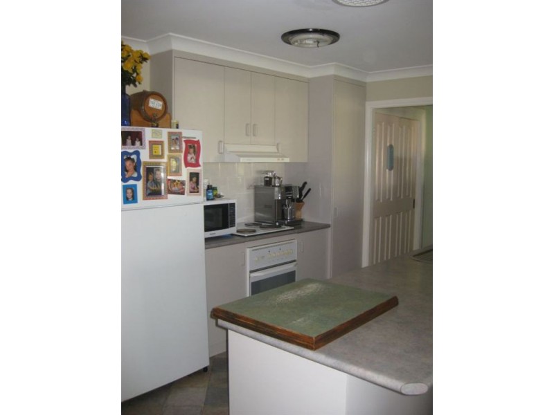 9 Echidna Avenue, Cobar NSW 2835