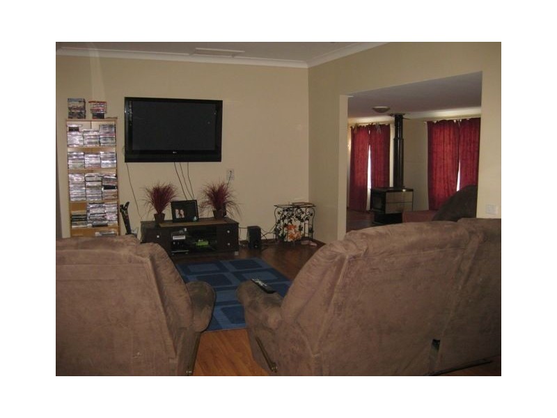 24 Green Street, Cobar NSW 2835