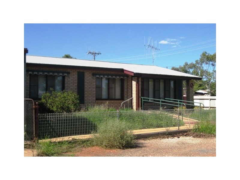41 Green st, Cobar NSW 2835