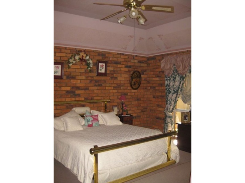 5 Jones Drive, Cobar NSW 2835
