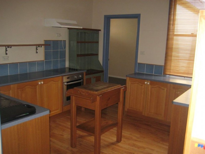 42 Green Street, Cobar NSW 2835