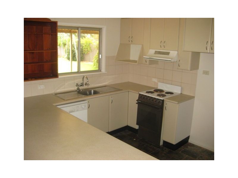 7 Lamrock St, Cobar NSW 2835