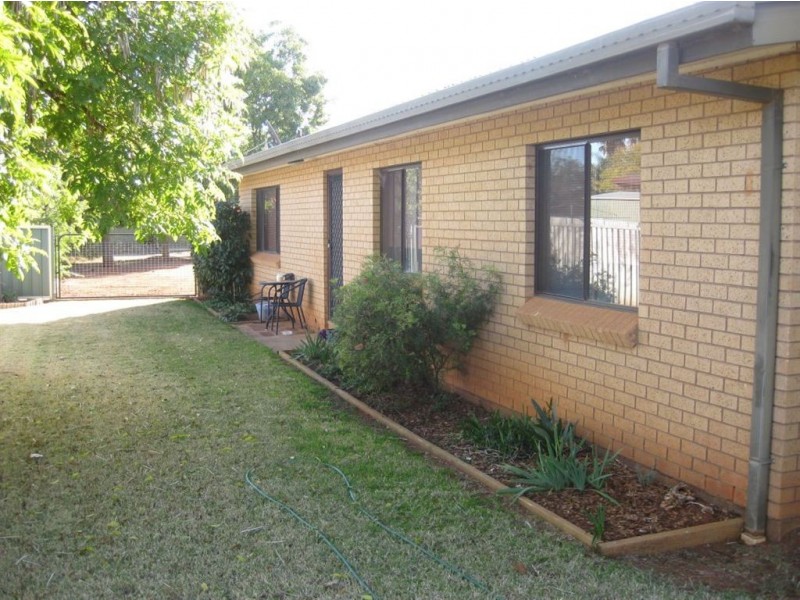 11 Morrison St, Cobar NSW 2835
