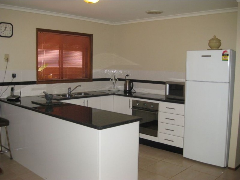 11 Morrison St, Cobar NSW 2835