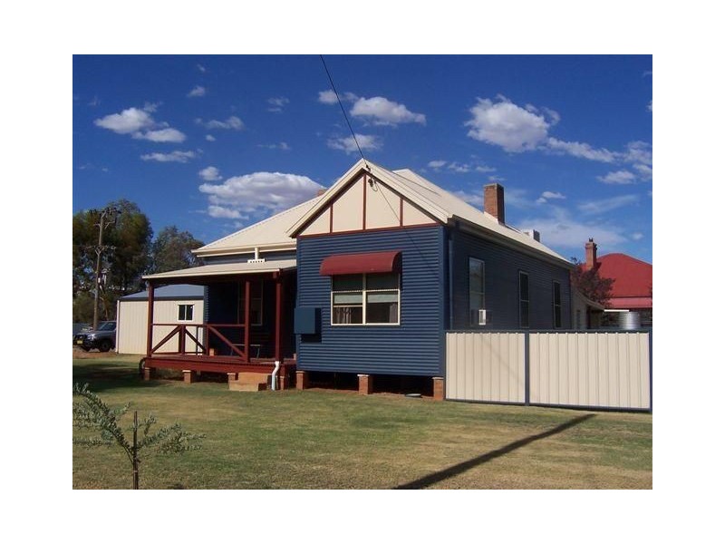 1 Bourke Rd, Cobar NSW 2835