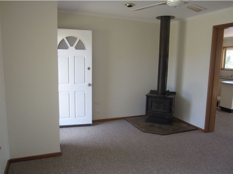 27 Monaghan St, Cobar NSW 2835
