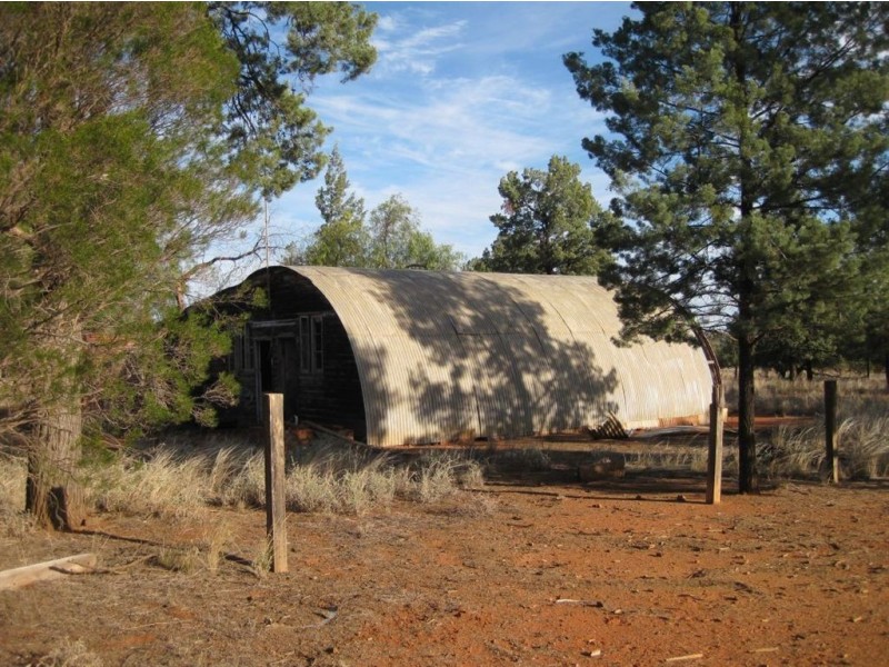 * Illewong, Cobar NSW 2835