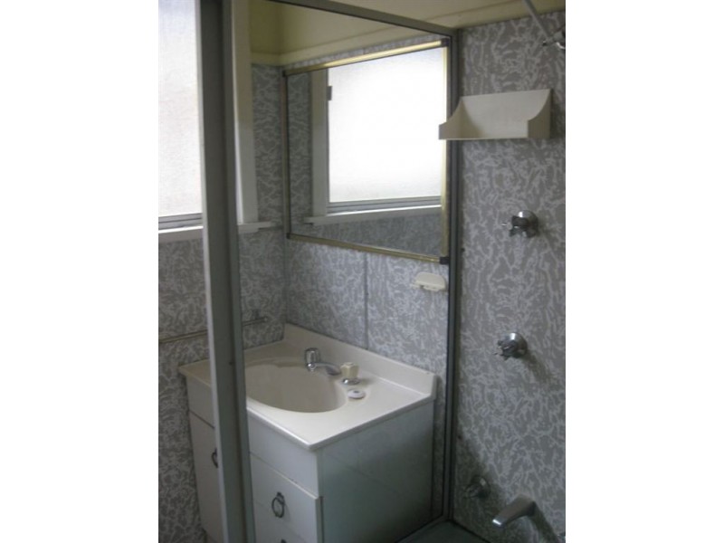 11 Snelson St, Cobar NSW 2835