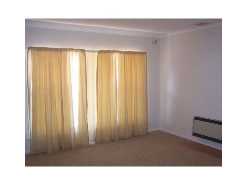 10 Fletcher Street, Cobar NSW 2835