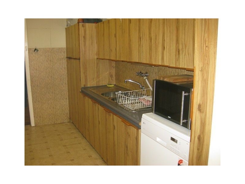 21 Leah Street, Cobar NSW 2835