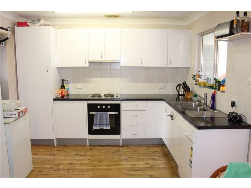 16 Irwin Street, Cobar NSW 2835