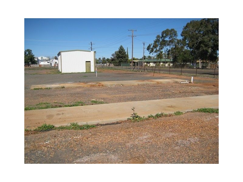 9 Railway Parade, Cobar NSW 2835