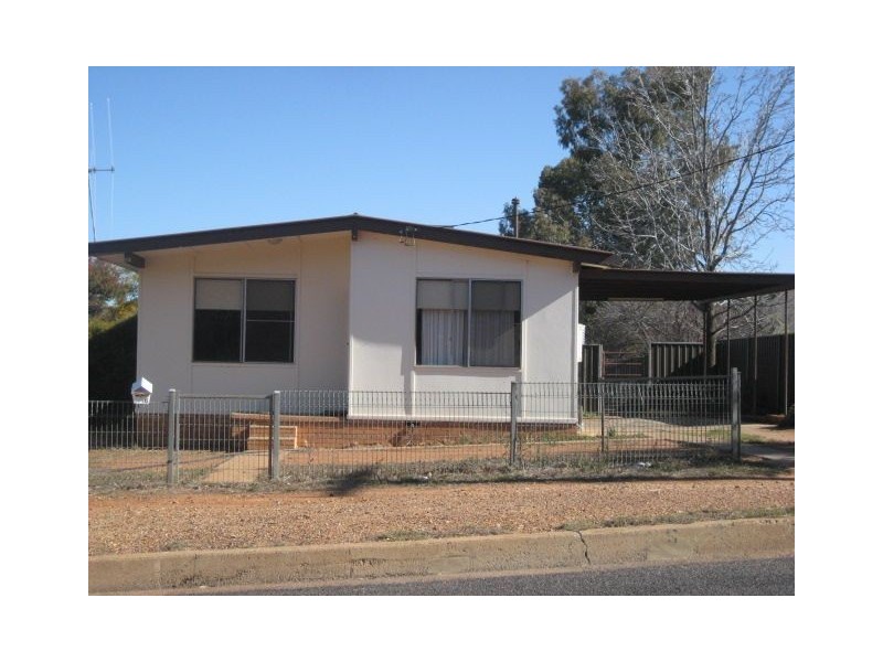 6 Wetherell Crescent, Cobar NSW 2835