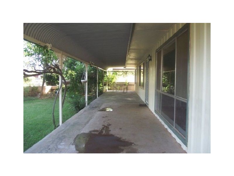 7 Booroomugga Street, Cobar NSW 2835