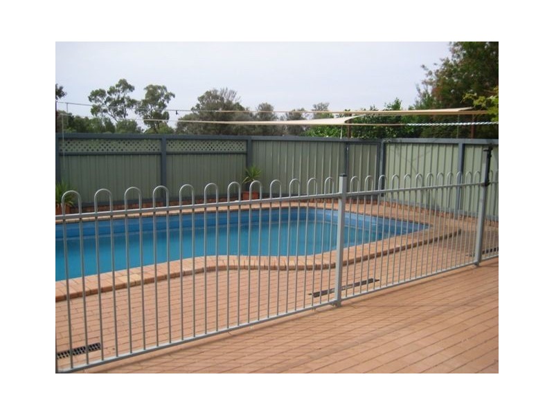 19 Jones Drive, Cobar NSW 2835