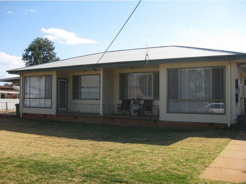 9-11 Kelly  St, Cobar NSW 2835
