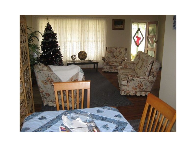 9-11 Kelly  St, Cobar NSW 2835